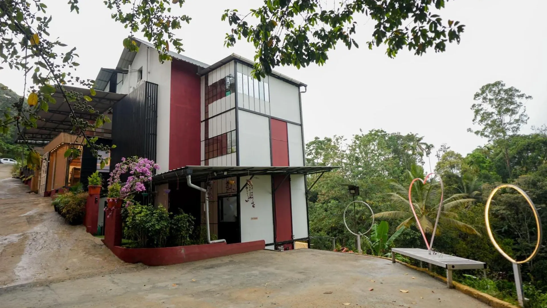 Velvet Vista Munnar Hotel